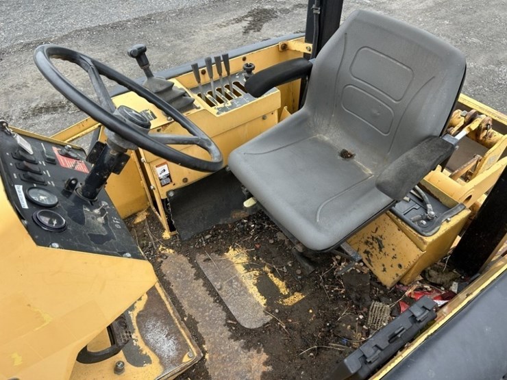 deere-210le-image-14