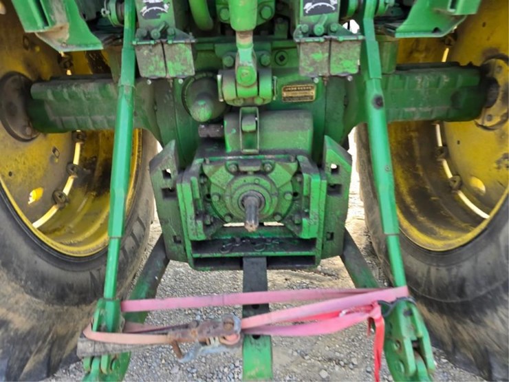 john-deere-4430-image-7
