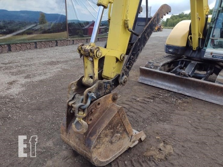 2007-yanmar-b7-5a-image-18