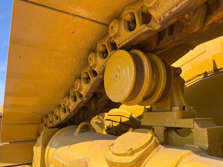 caterpillar-d6t-lgp-image-10