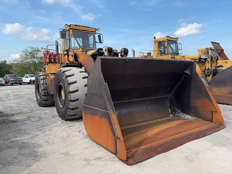 caterpillar-988b-image-2