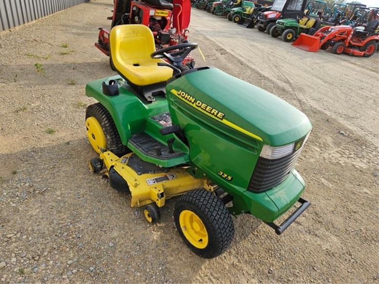 john-deere-325-image-7