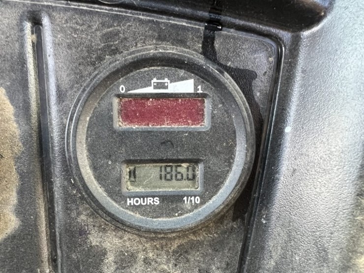 2011-polaris-ranger-ev-image-22