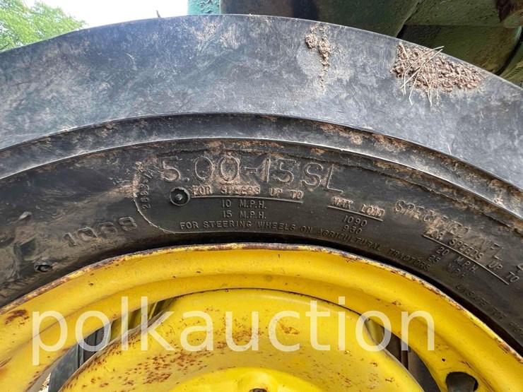 john-deere-b-image-5
