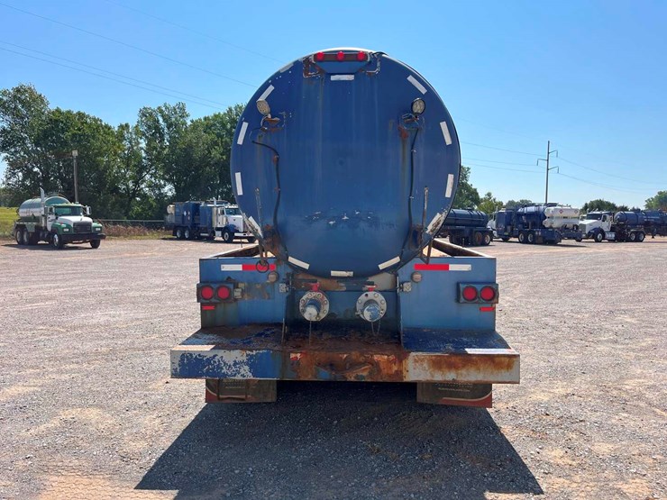 2015-kenworth-t800-image-6