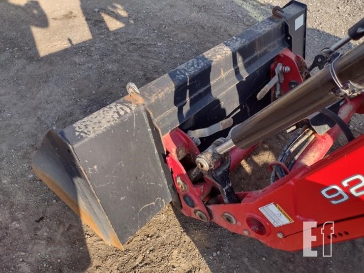 massey-ferguson-4607m-image-20