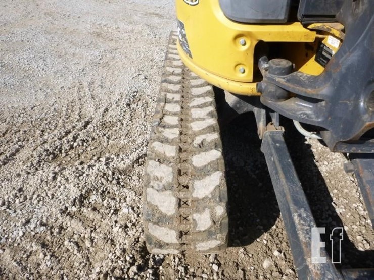 2022-deere-35g-image-42
