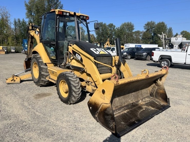 2012-caterpillar-420e-image-2