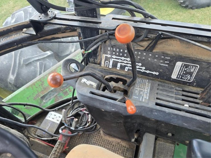 john-deere-8630-image-31