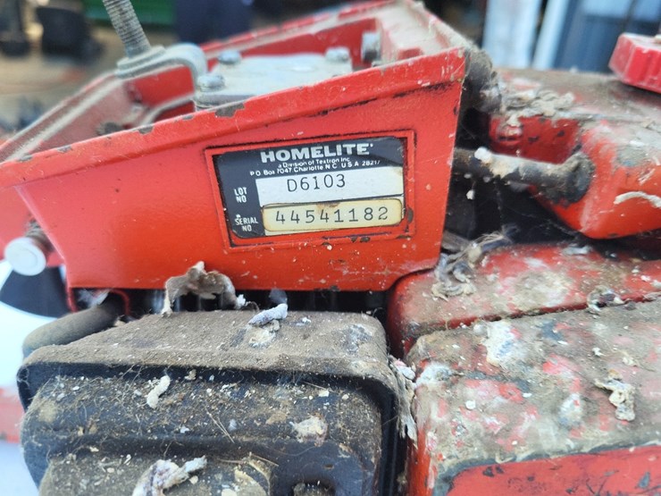 homelite-xl12-gas-chain-saw---not-complete-tag-#1050-image-7