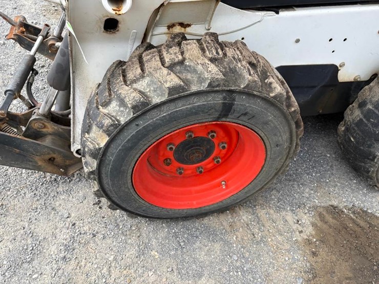 2018-bobcat-s570-image-14