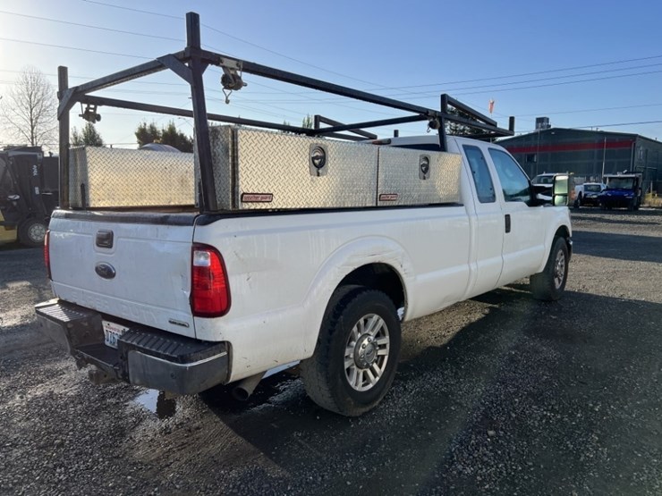 2013-ford-f250-sd-image-4