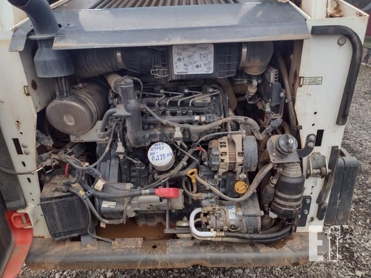2020-bobcat-t595-image-37