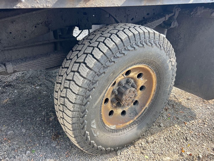 1999-ford-f350-image-11