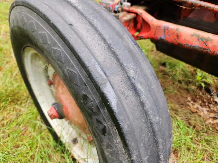 ford-tractor-image-29