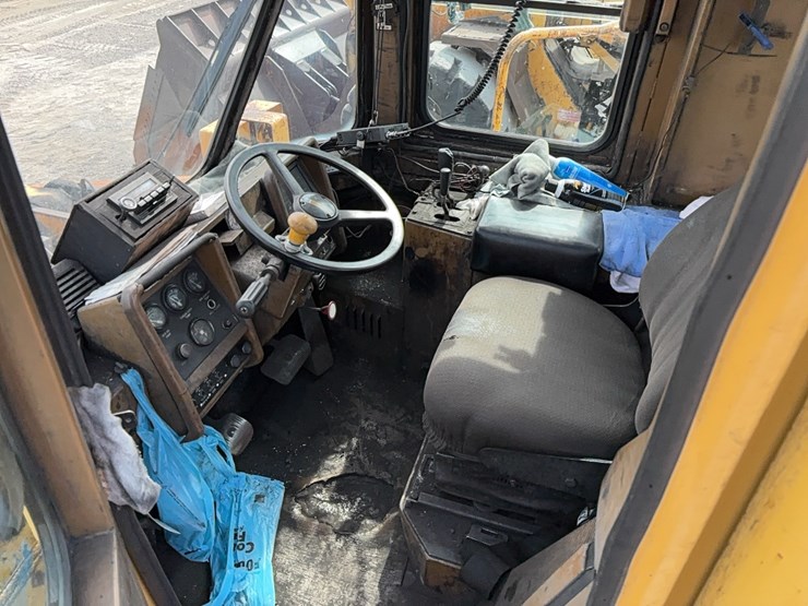 caterpillar-988b-image-14