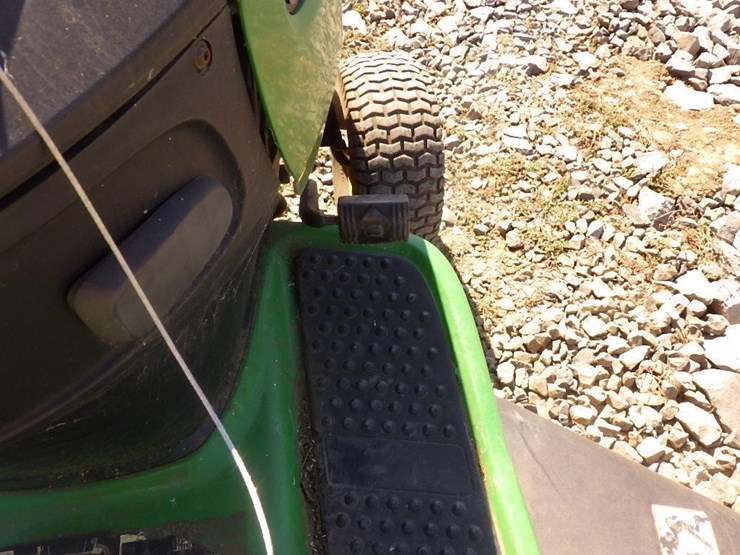 john-deere-d105-image-18