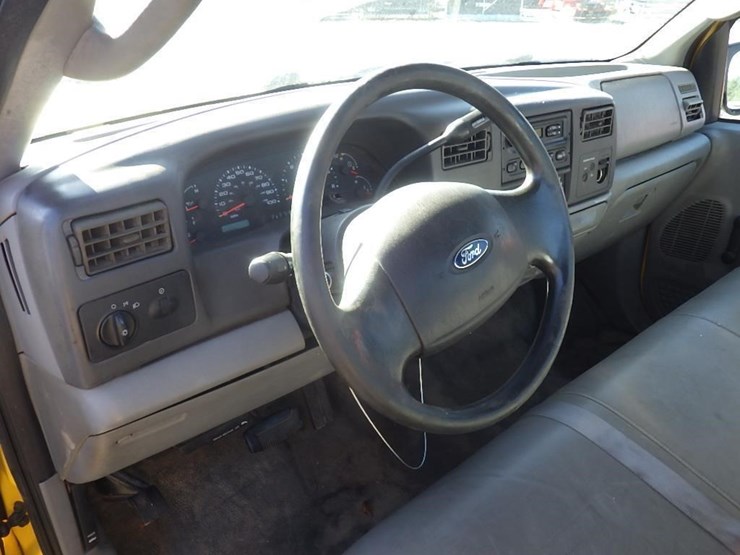 2004-ford-f250-image-16