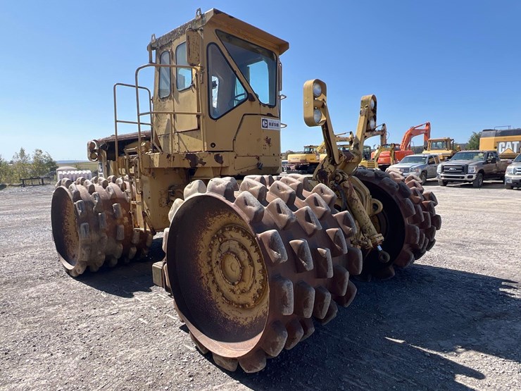 caterpillar-825b-image-3
