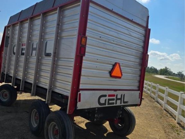 gehl-980-image-4