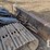 2010-deere-120d-image-23