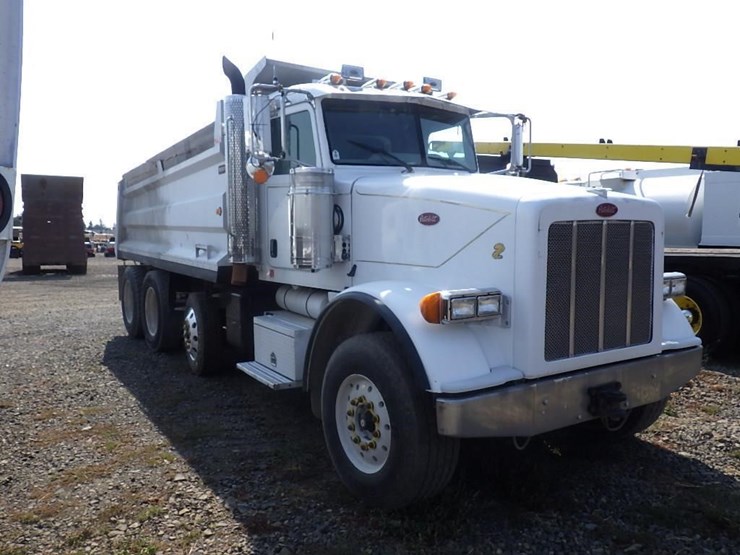 2008-peterbilt-367-image-2