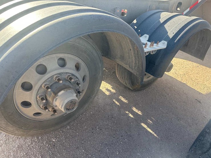 2018-ty-crop-manufacturing-ltd-dry-bulk-pneumatic-trailer-image-6