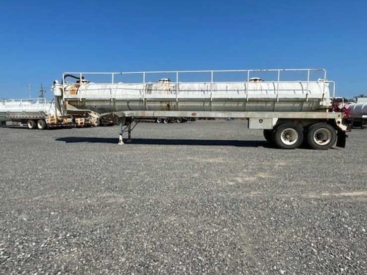 2012-southern-130bbl-vacuum-trailer-image-4