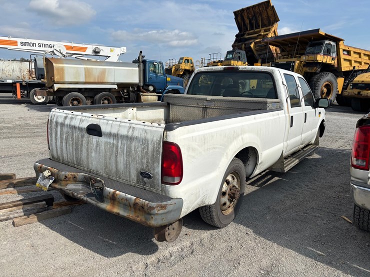 2002-ford-f350-image-3