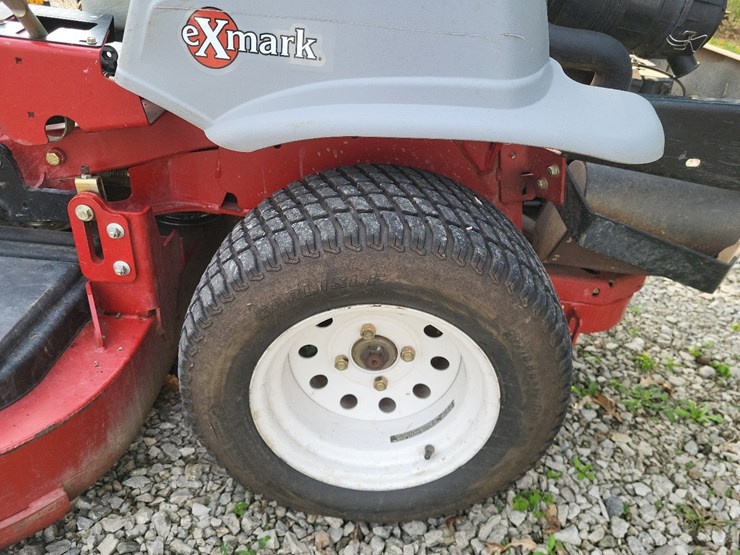 exmark-laser-z-zero-turn-lawn-mower-image-17