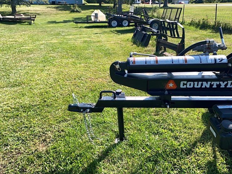 countyline-28-ton-log-splitter-image-5