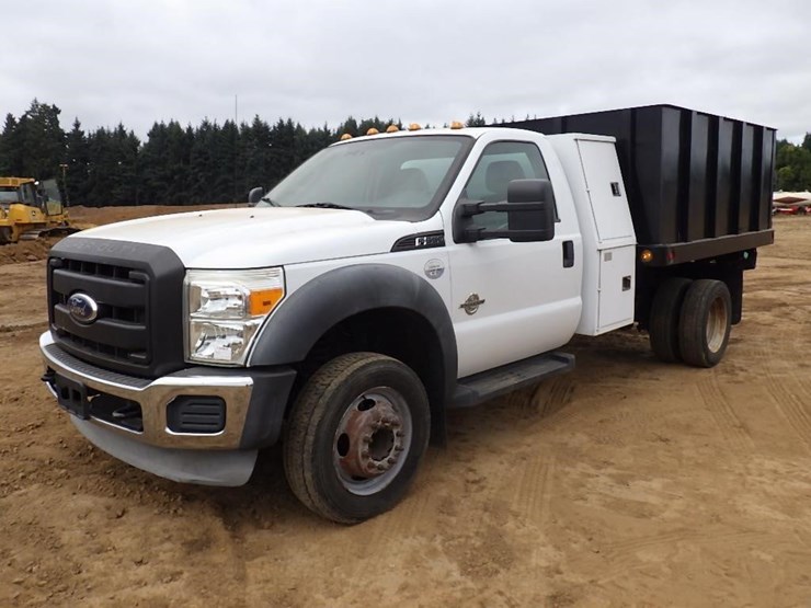 2011-ford-f550-image-1