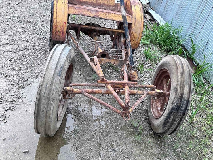 mayrath-parts-tractor-(no-tag)-image-2