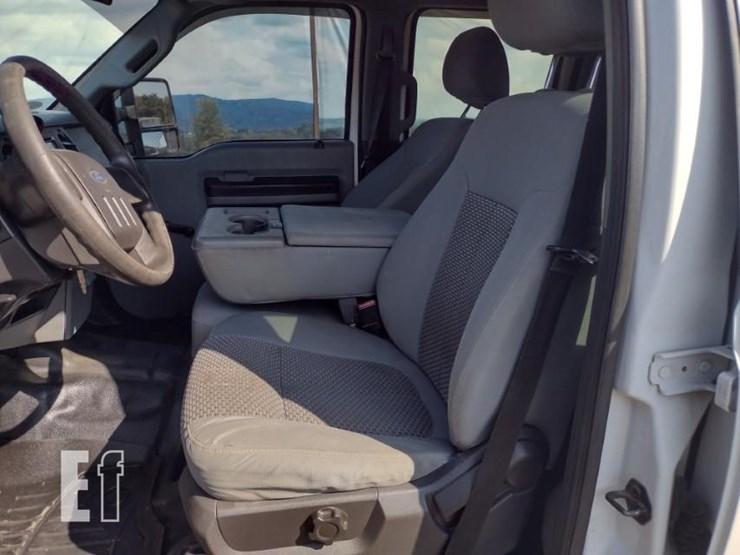 14-ford-f250-image-10