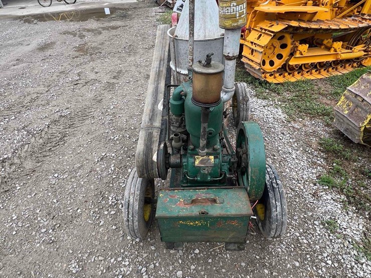cushman-hit-&-miss-engine-on-cart-(sn#-32043)-image-4