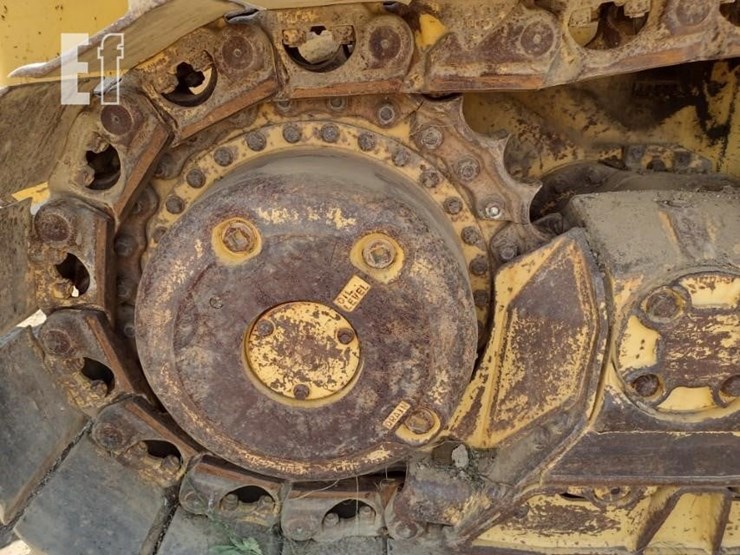2004-komatsu-d65ex-15-image-31