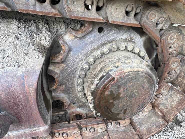 caterpillar-5130-image-9