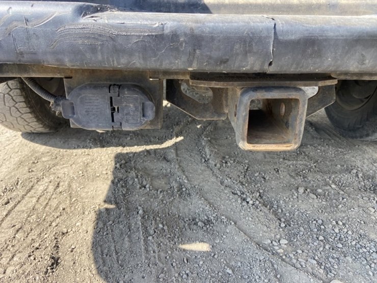 2011-ford-f150-xl-image-28