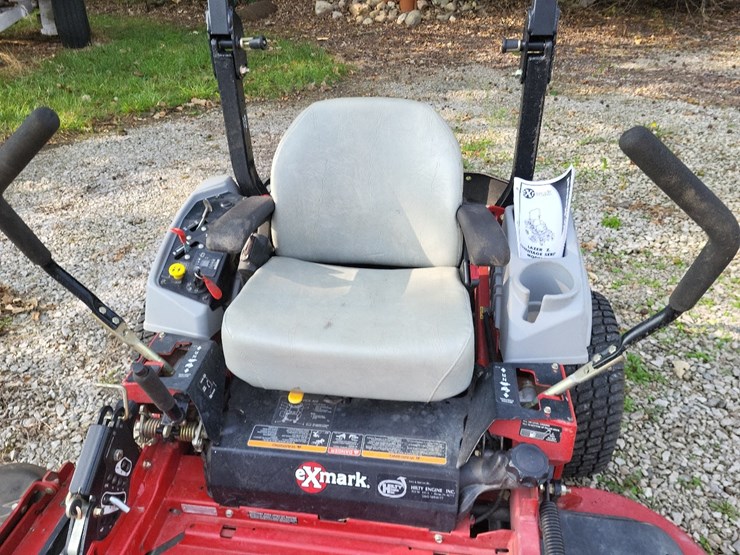 exmark-laser-z-zero-turn-lawn-mower-image-20