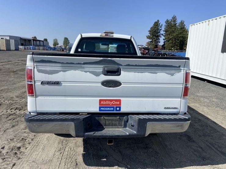 2011-ford-f150-xl-image-4