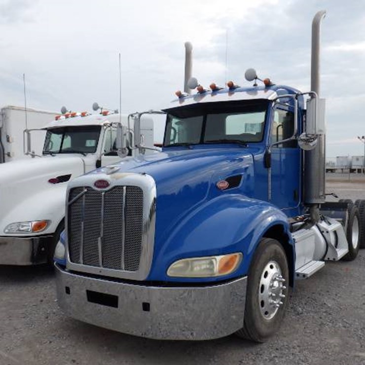 2007 PETERBILT 386