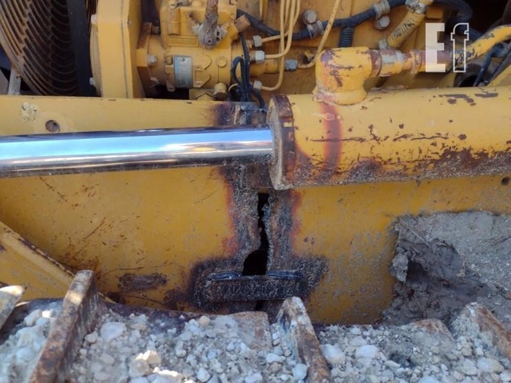 deere-650h-image-41