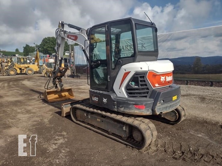 2023-bobcat-e60-image-50