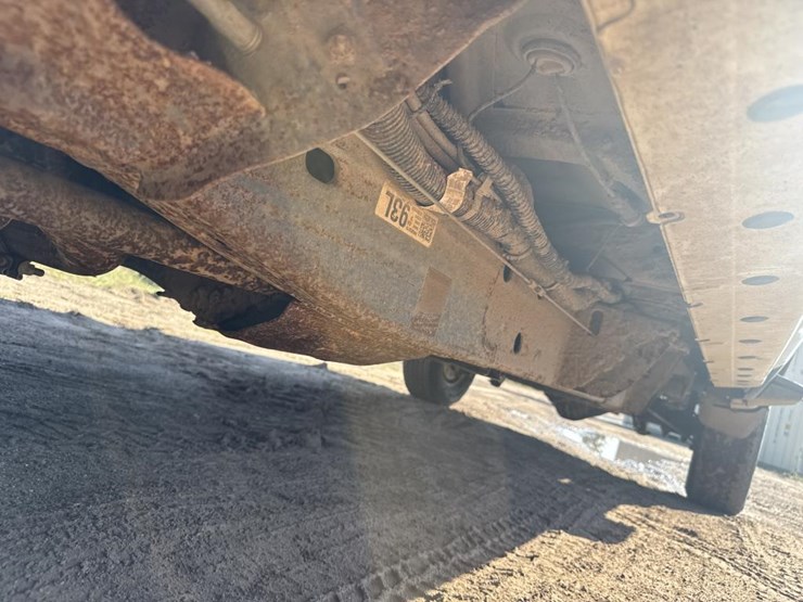 2019-chevrolet-2500-image-35