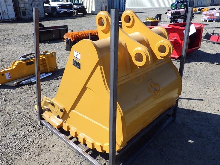 caterpillar-320-image-4