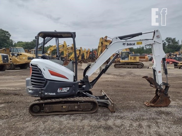 bobcat-e32i-image-3