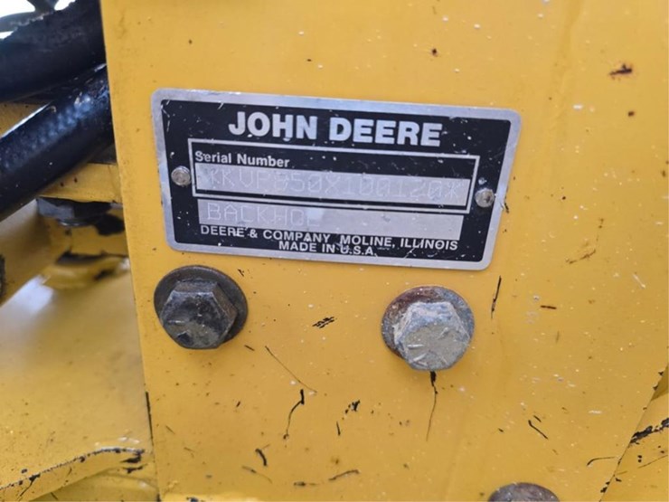 john-deere-850-image-12