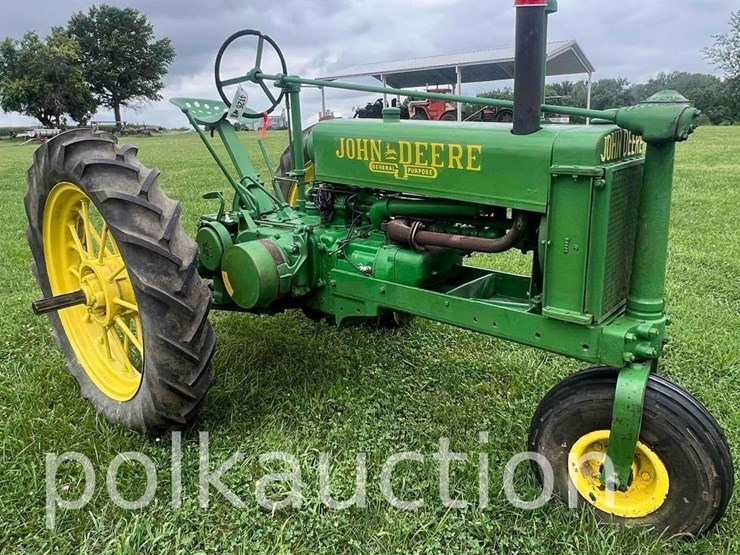 john-deere-bn-image-1