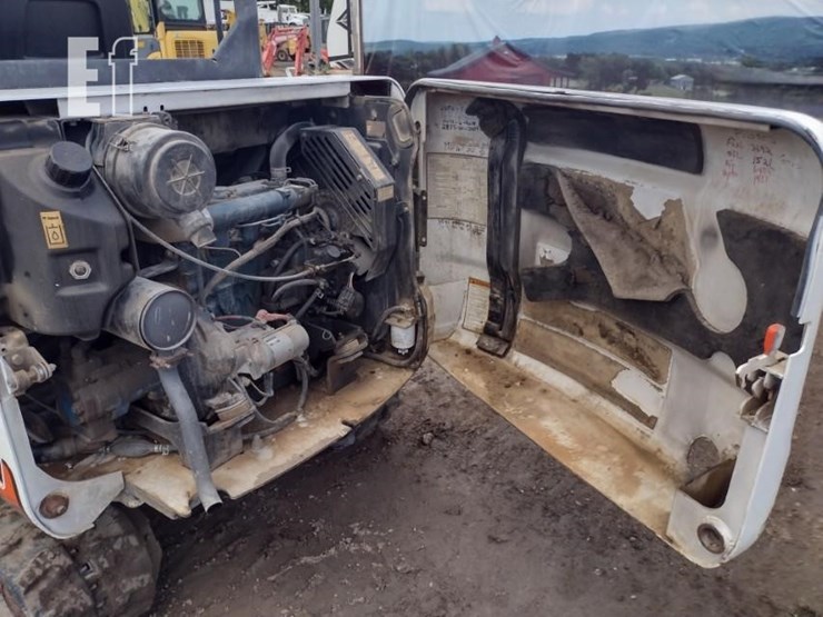 2006-bobcat-331-image-44