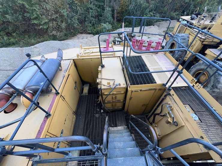 caterpillar-5130-image-29